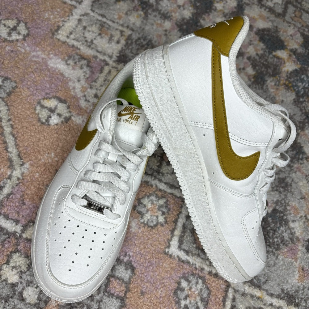 Nike Air Force 1 Low '07 SE Next Nature Summit White Bronzine 10 Bronze Sneakers